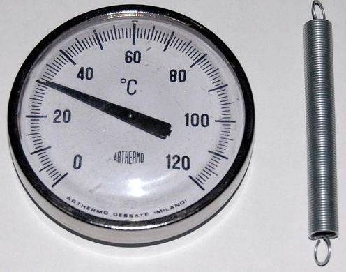 Термометр биметаллический накладной Cewal BRC 63 VI (?63 мм, 0-120°С) с пружиной для крепления на трубу 1"-2"